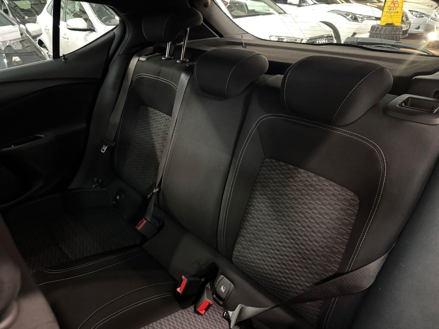 Used Vauxhall Astra 2017 for sale - 77799052: Photo 33