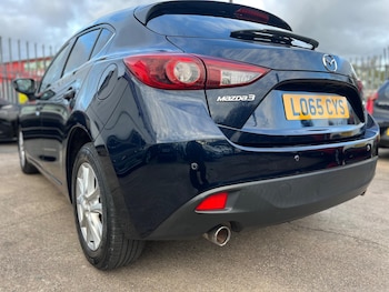 Used Mazda Mazda3 2016 for sale - 76388329: Photo