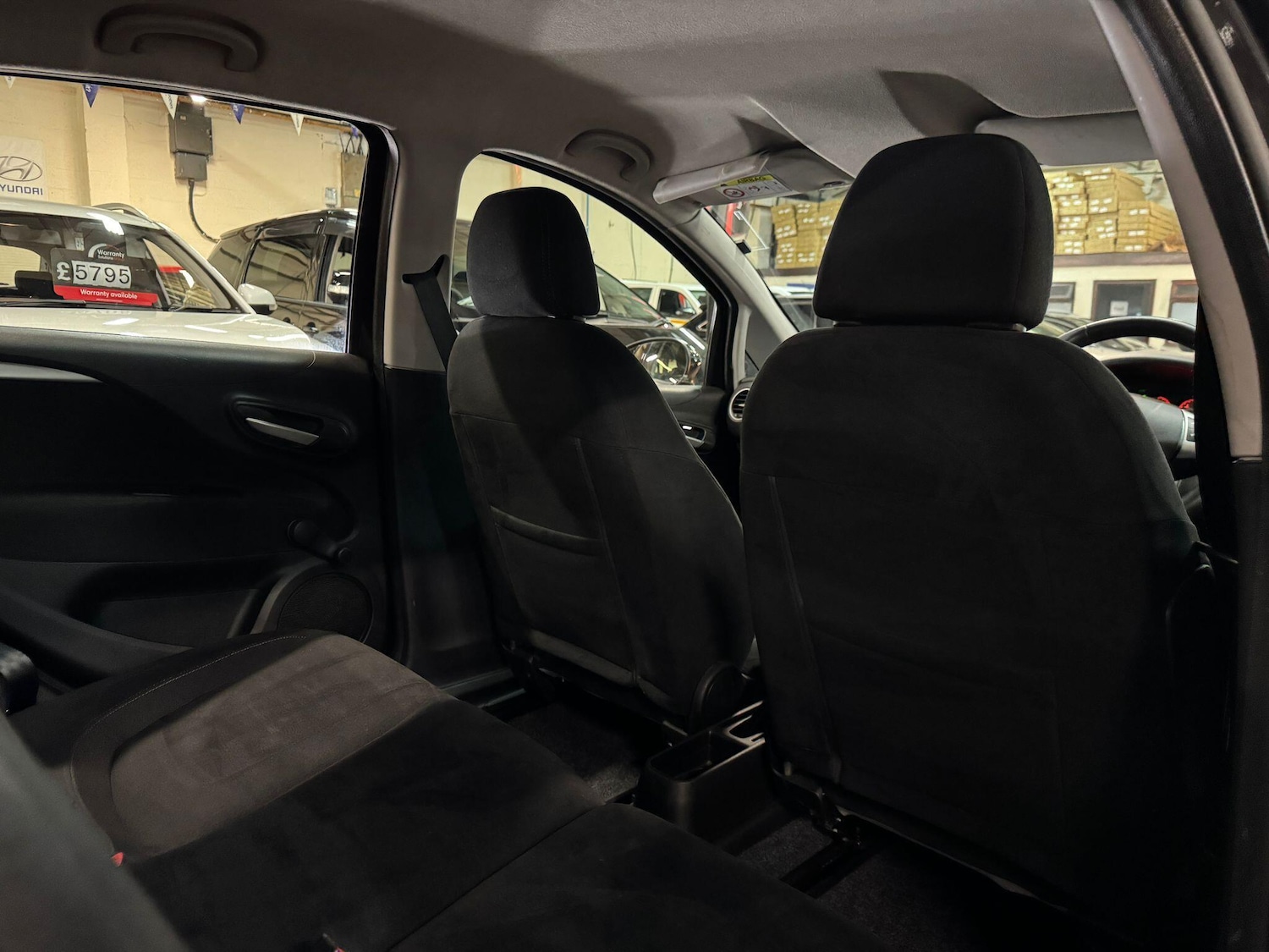 Used Fiat Punto 2015 for sale - 77315458: Photo 19