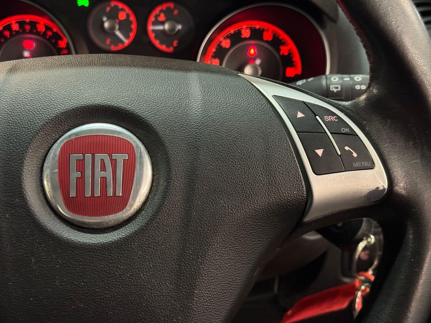 Used Fiat Punto 2015 for sale - 77315458: Photo 26