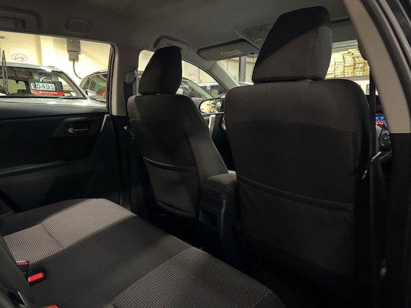 Used Toyota Auris 2013 for sale - 76306578: Photo 19