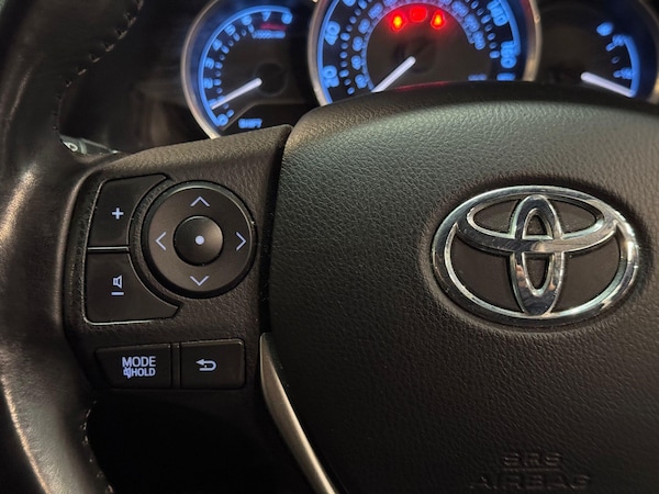 Used Toyota Auris 2013 for sale - 76306578: Photo 25