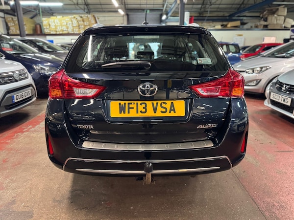 Used Toyota Auris 2013 for sale - 76306578: Photo 5