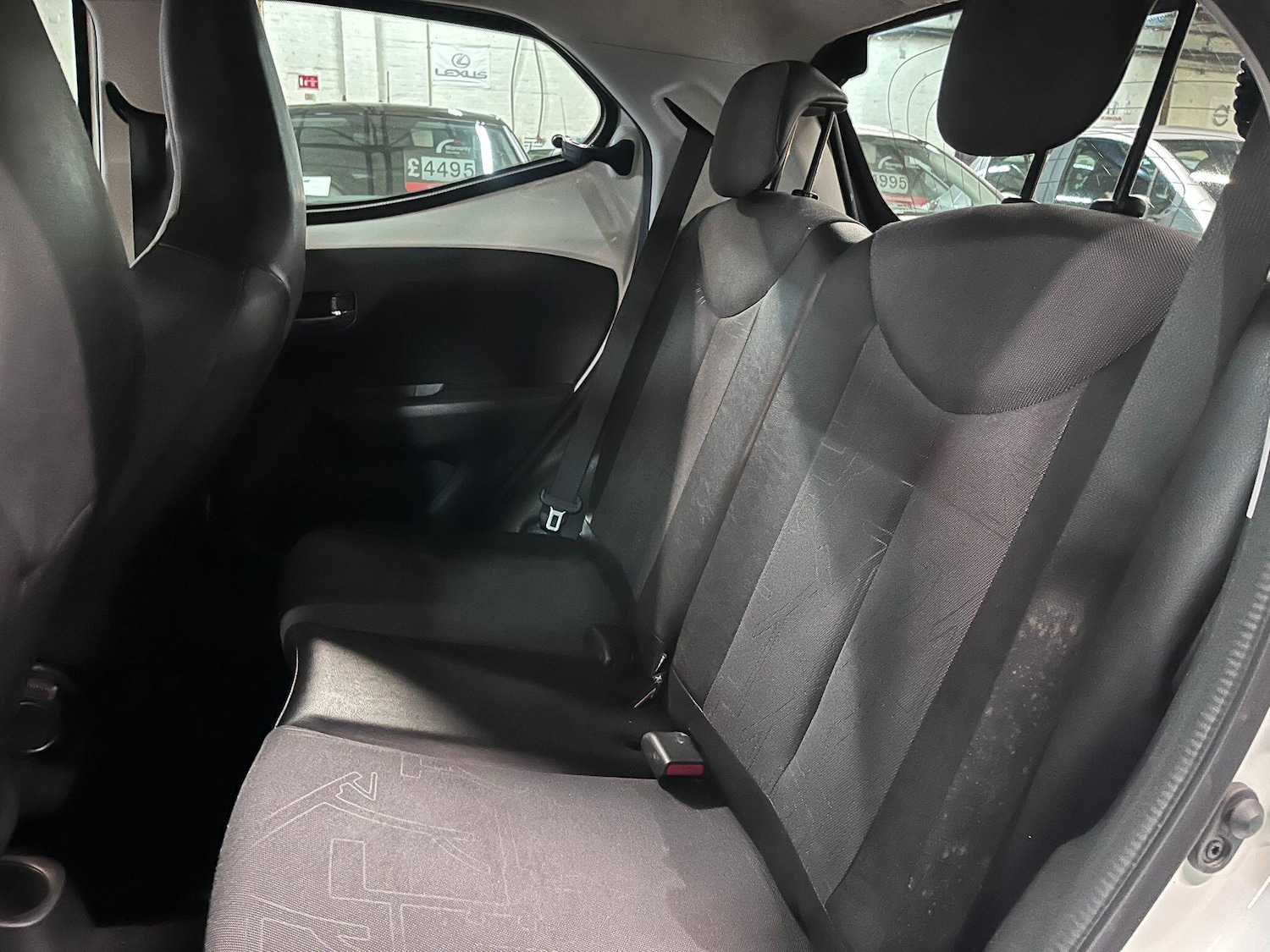 Used Toyota AYGO 2014 for sale - 77722696: Photo 24