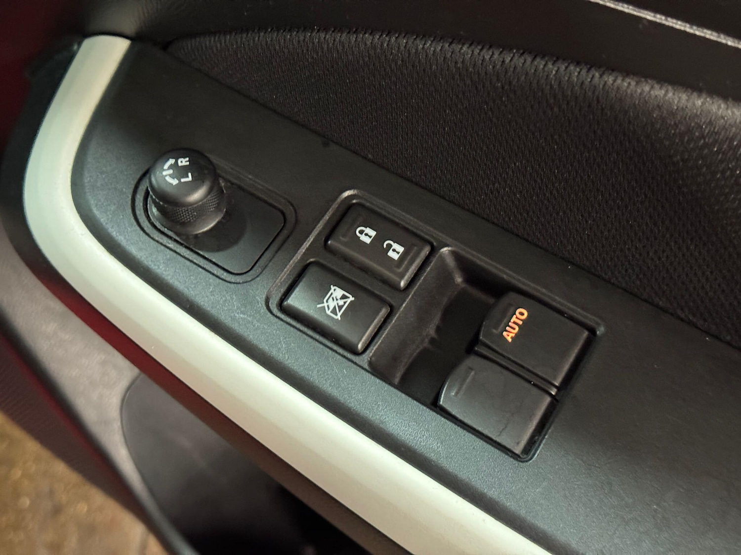 Used Suzuki Swift 2017 for sale - 77040646: Photo 29