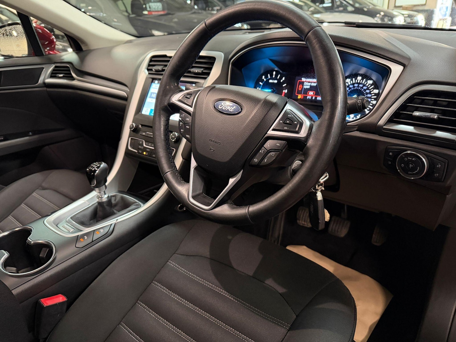 Used Ford Mondeo 2017 for sale - 76865355: Photo 10