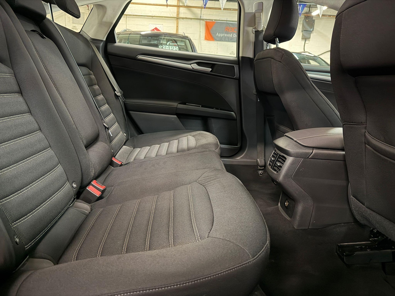 Used Ford Mondeo 2017 for sale - 76865355: Photo 20