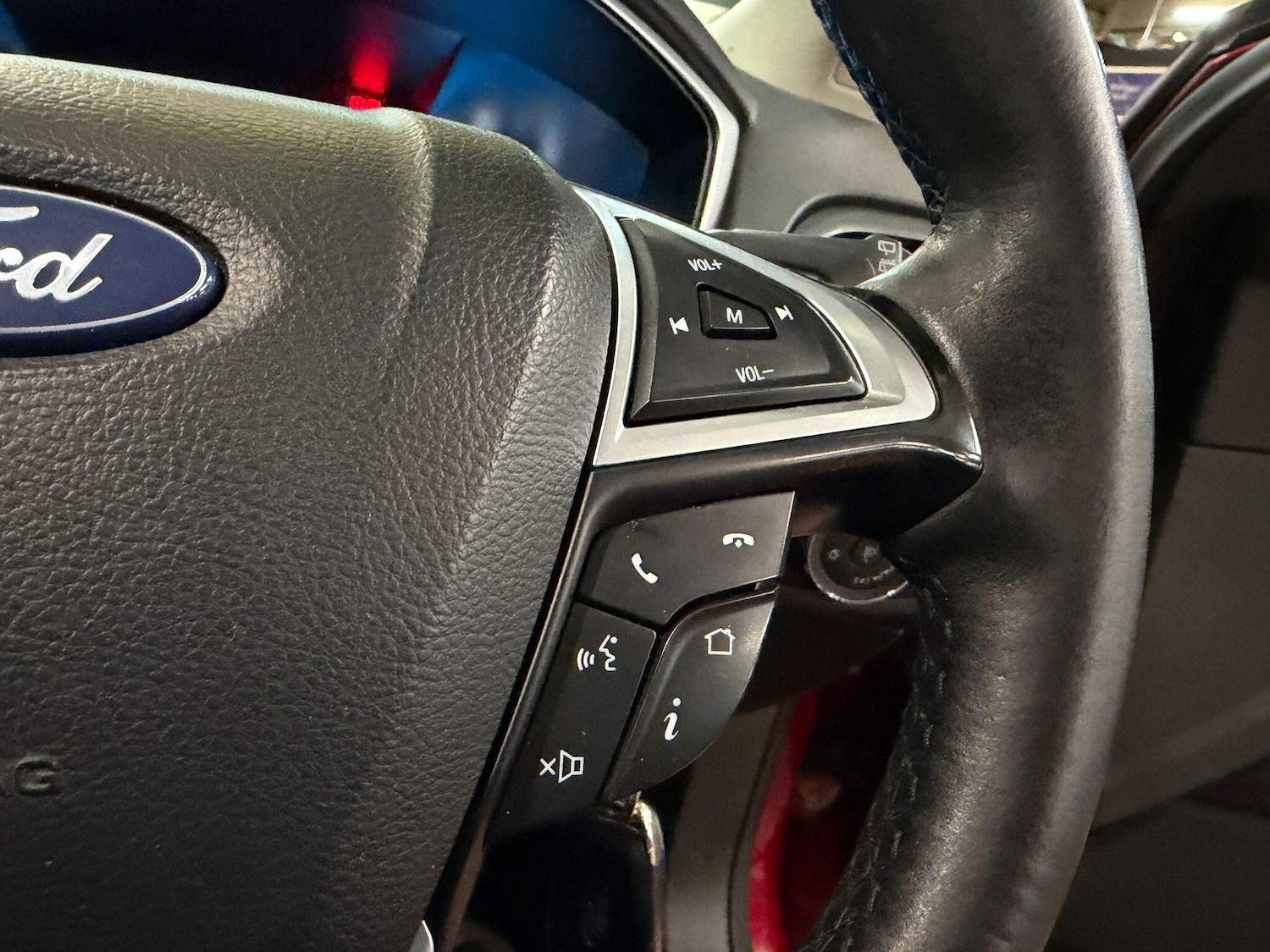 Used Ford Mondeo 2017 for sale - 76865355: Photo 25