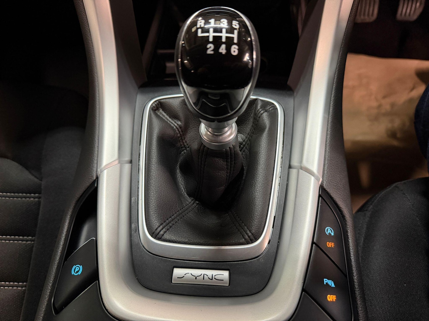 Used Ford Mondeo 2017 for sale - 76865355: Photo 30