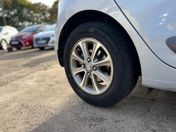Used Hyundai i10 2014 for sale - 75976994: Photo