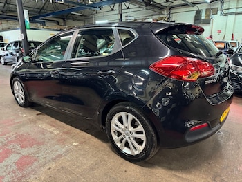Used Kia Ceed 2015 for sale - 75940922: Photo