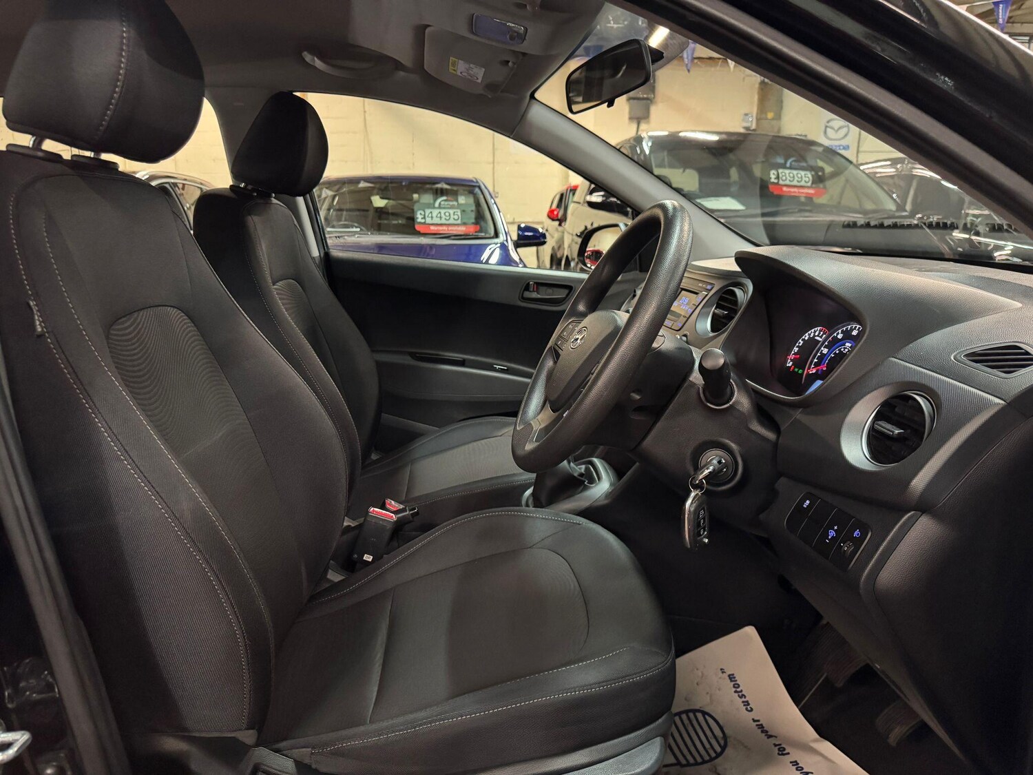 Used Hyundai i10 for sale - 77359090: Photo 10