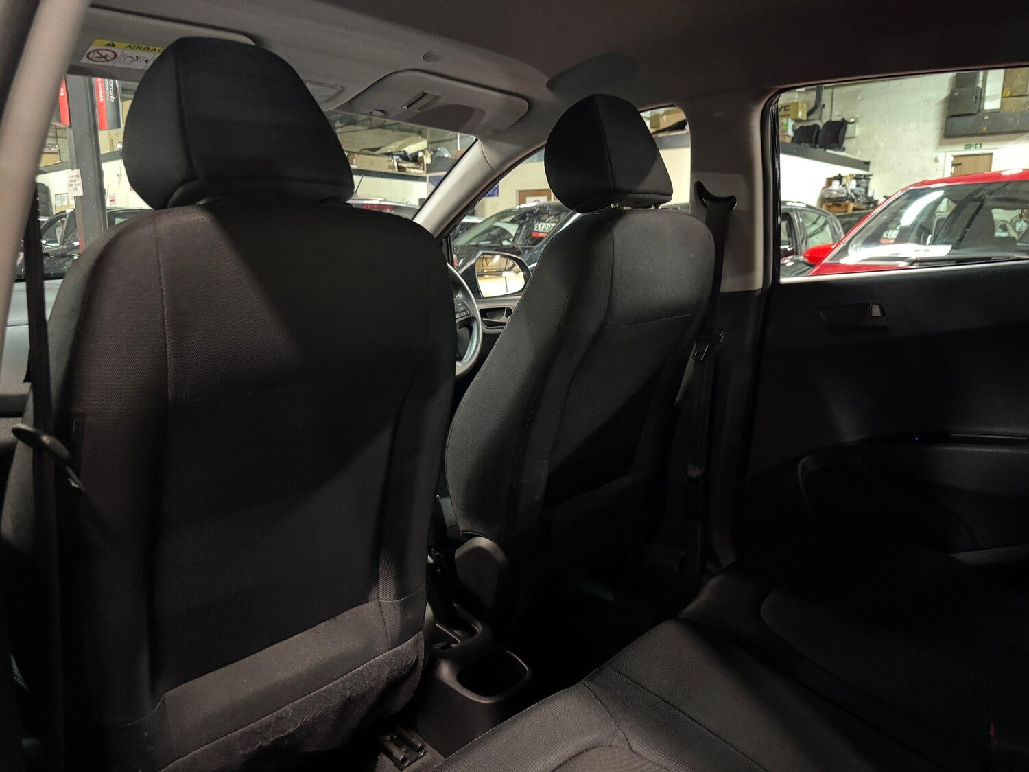 Used Hyundai i10 for sale - 77359090: Photo 21