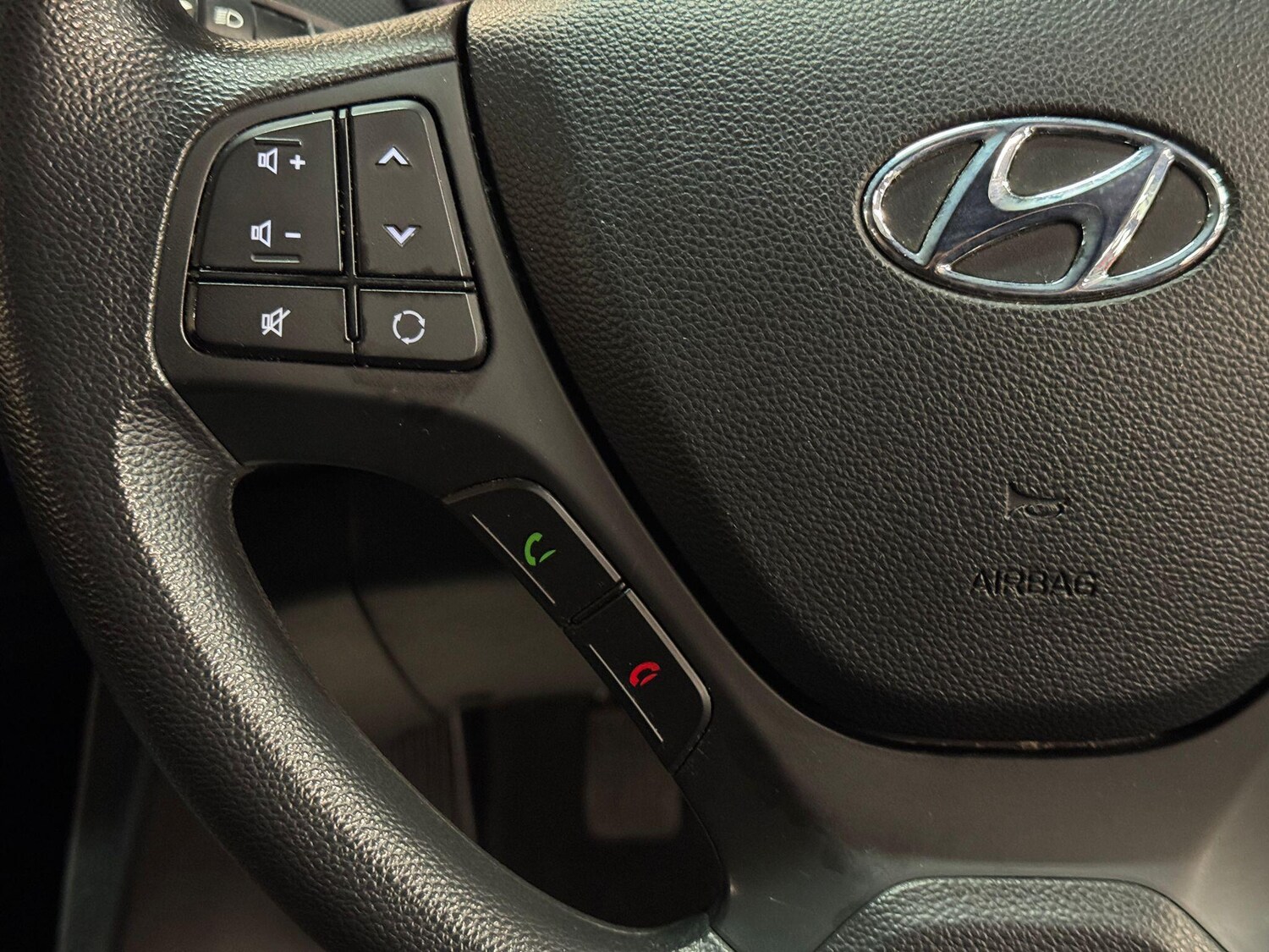 Used Hyundai i10 for sale - 77359090: Photo 26