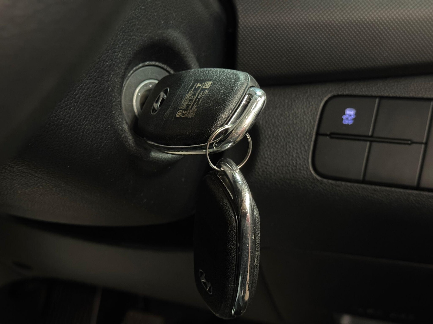 Used Hyundai i10 for sale - 77359090: Photo 28