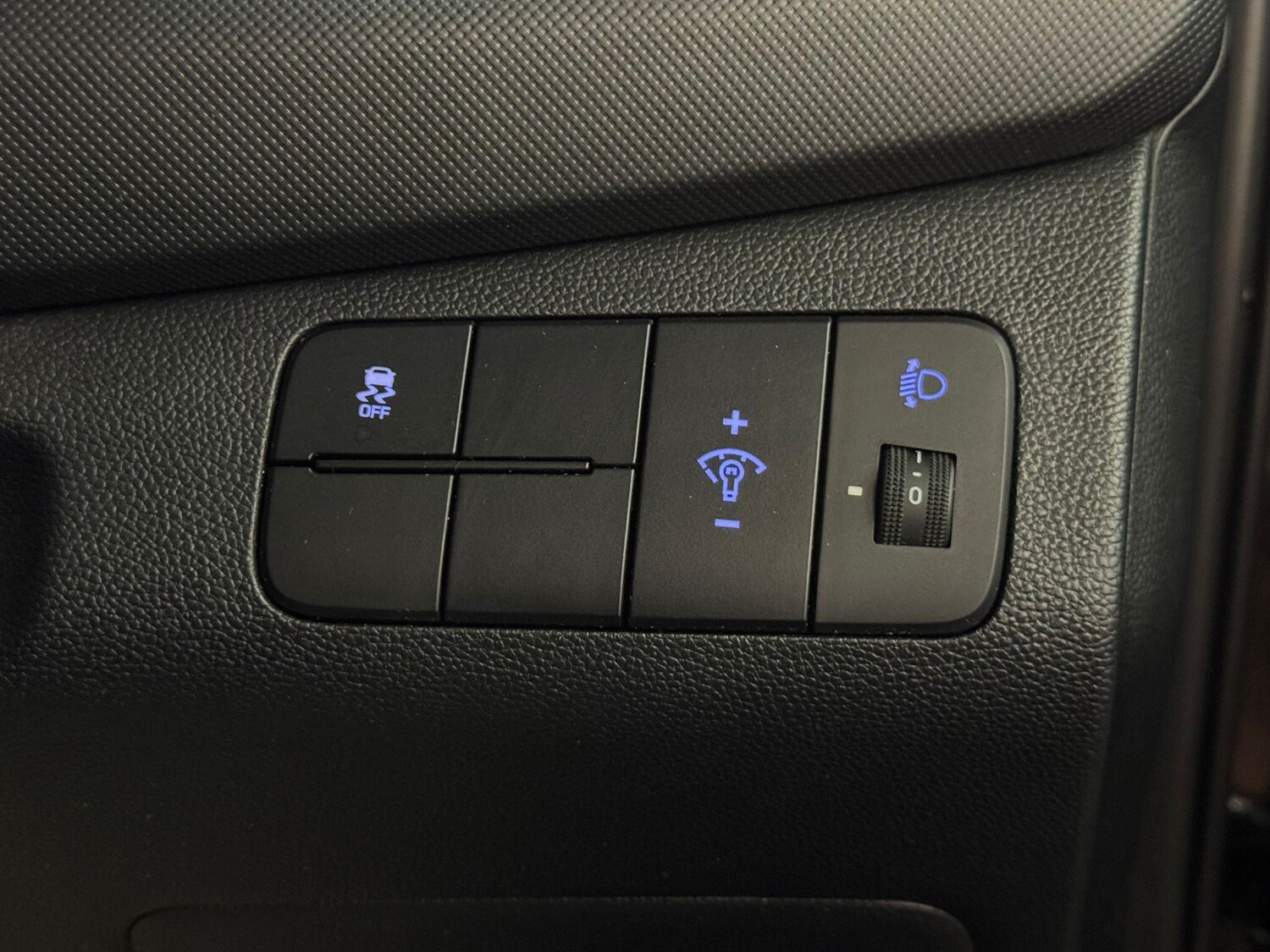 Used Hyundai i10 for sale - 77359090: Photo 29