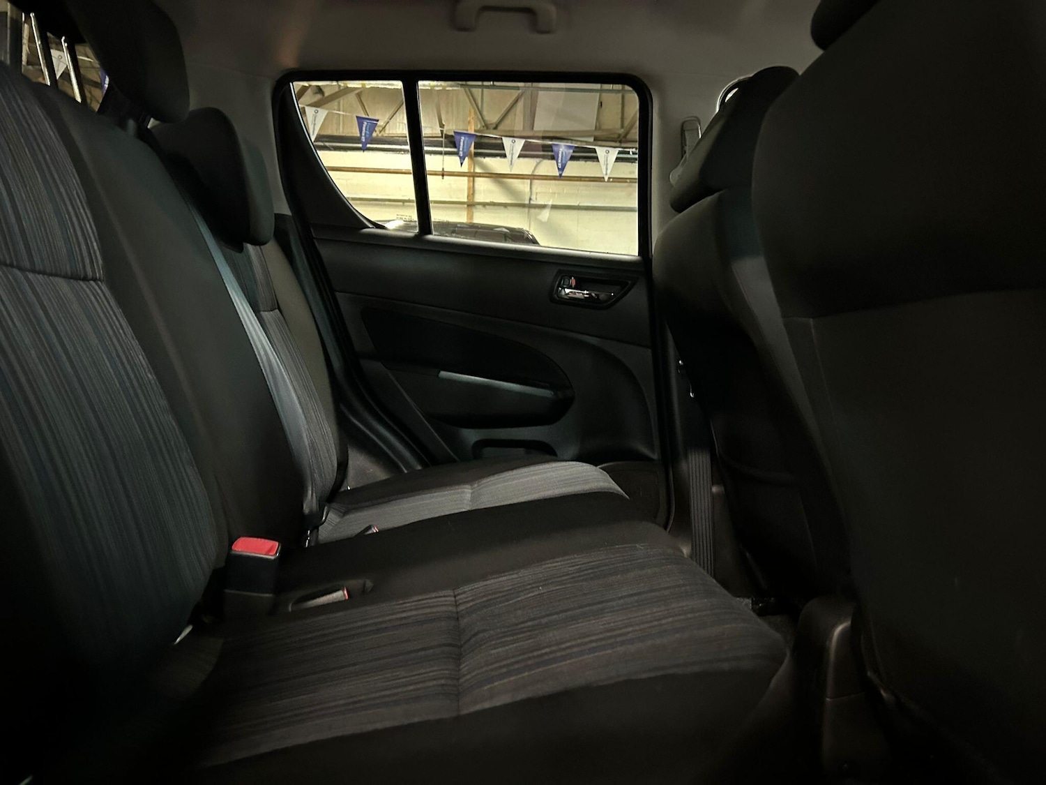 Used Suzuki Swift 2015 for sale - 77060291: Photo 16