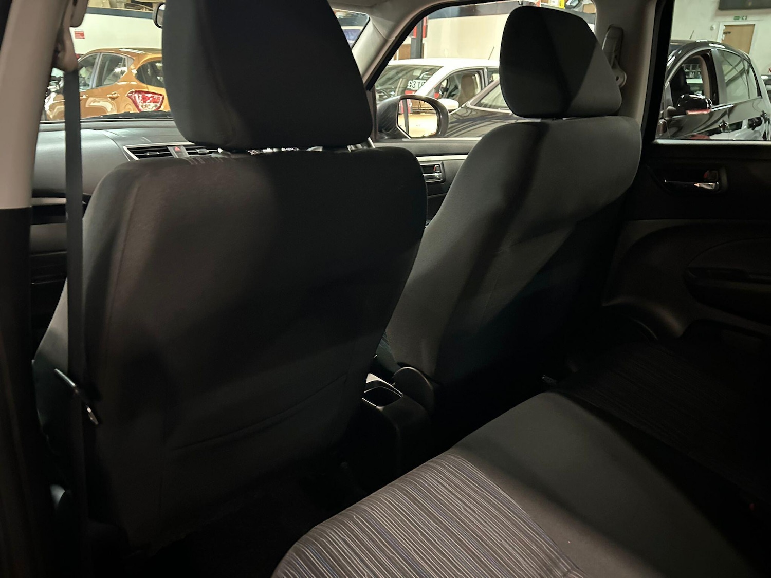 Used Suzuki Swift 2015 for sale - 77060291: Photo 20