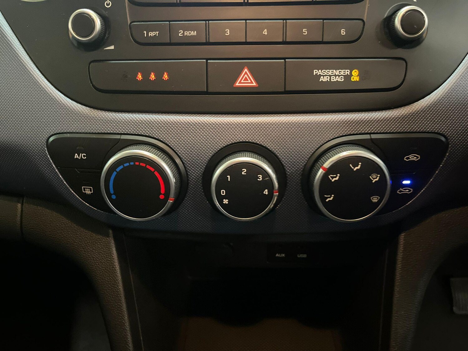 Used Hyundai i10 2014 for sale - 78214133: Photo 23