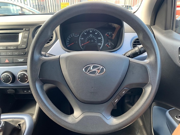 Used Hyundai i10 2014 for sale - 75014235: Photo 12