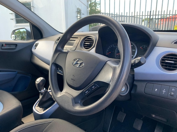 Used Hyundai i10 2014 for sale - 75014235: Photo 9