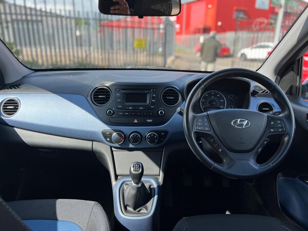 Used Hyundai i10 2015 for sale - 74498243: Photo 11
