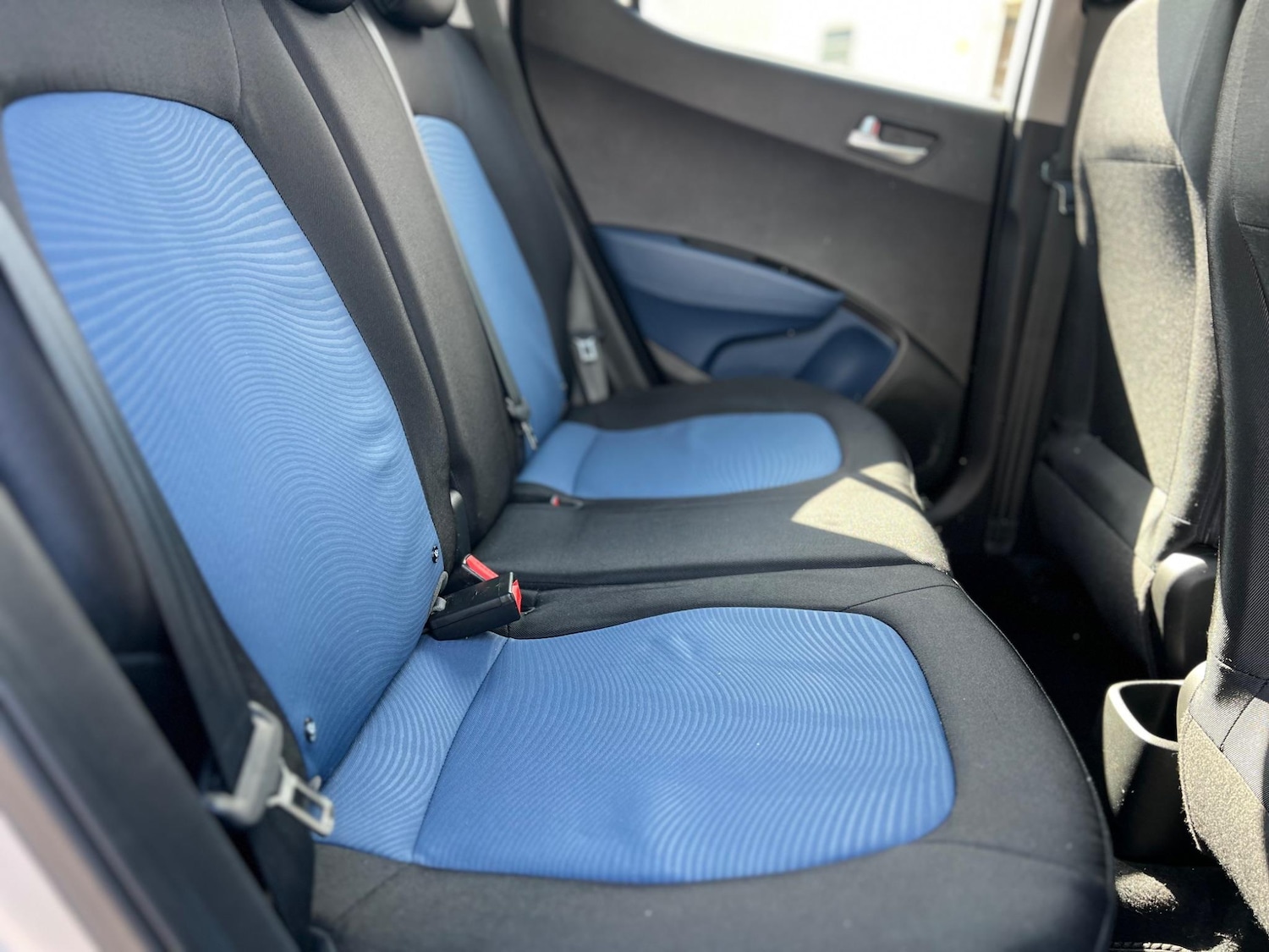 Vehicle 28