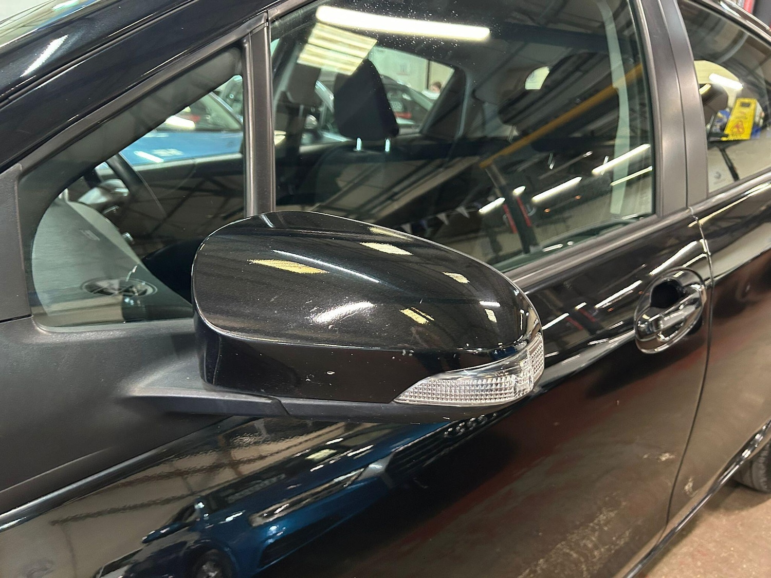 Used Toyota Yaris for sale - 77982324: Photo 8