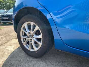 Used Mazda Mazda2 2017 for sale - 74776777: Photo