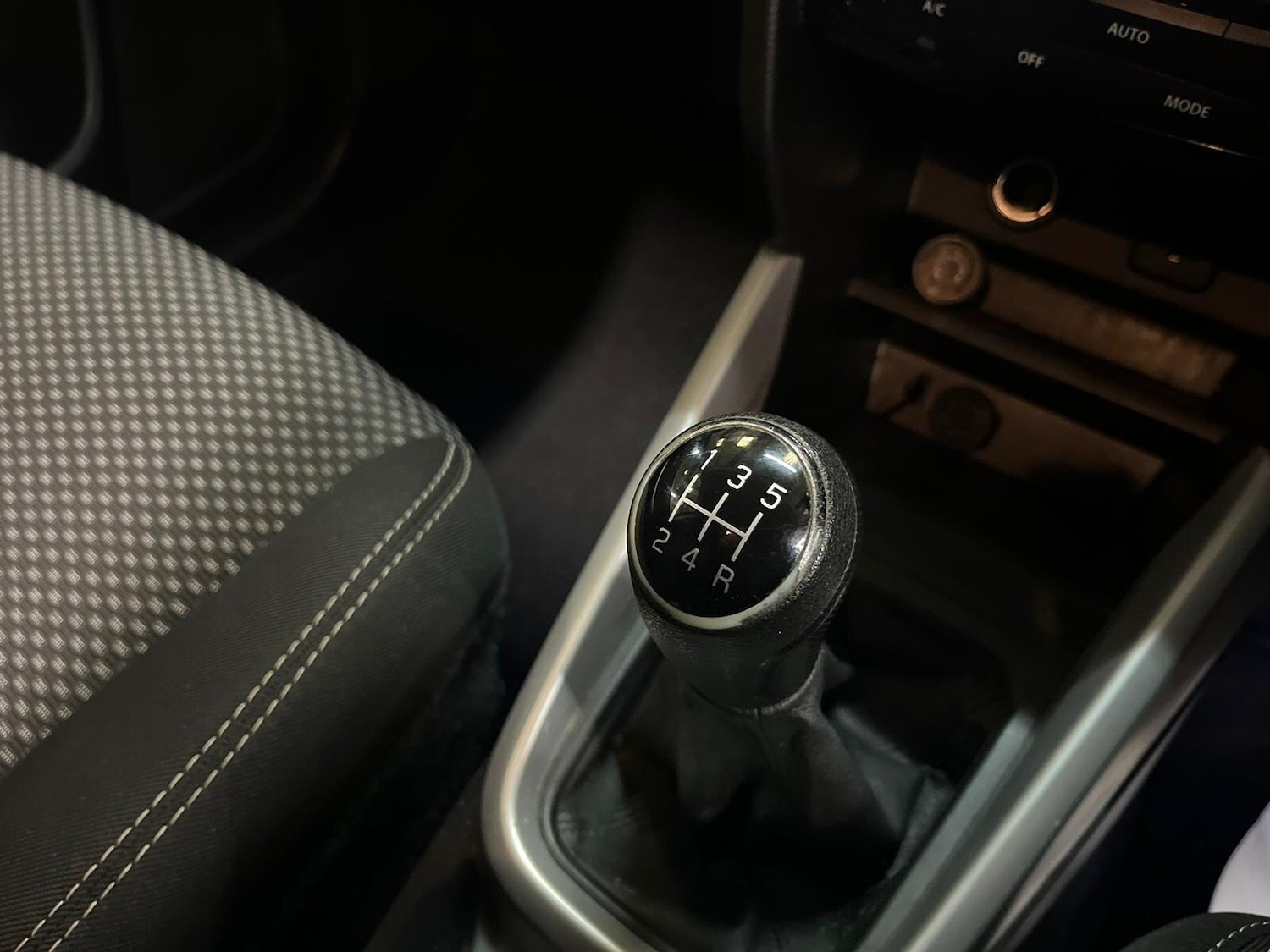 Used Suzuki Vitara 2016 for sale - 78171410: Photo 28