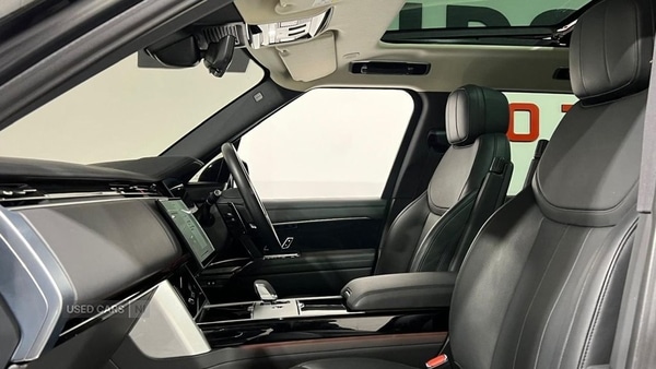 Used Land Rover Range Rover 2024 for sale - 77239106: Photo 4