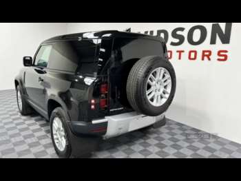 Used Land Rover Defender 2024 for sale - 74465883: Photo