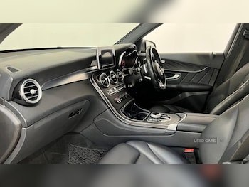 Used Mercedes-Benz GLC 2018 for sale - 75614718: Photo