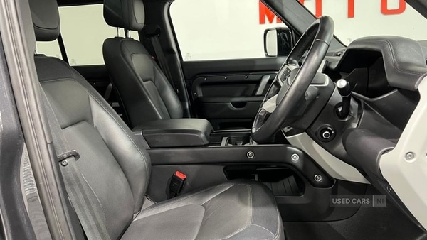Used Land Rover Defender 2024 for sale - 77017241: Photo 10