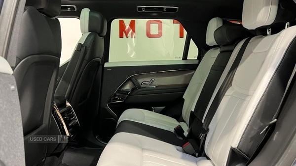 Used Land Rover Range Rover Sport 2023 for sale - 77306747: Photo 10