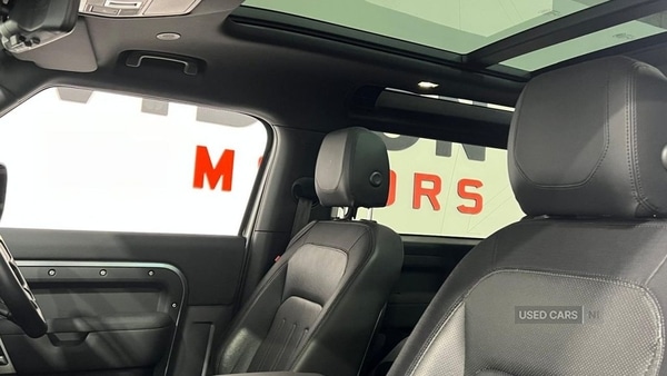 Used Land Rover Defender 2021 for sale - 77017290: Photo 2