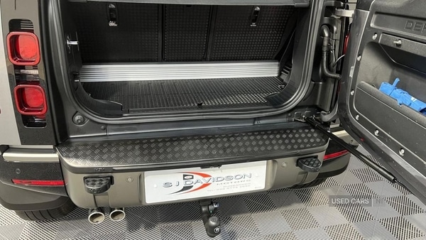 Used Land Rover Defender 2021 for sale - 77017290: Photo 9