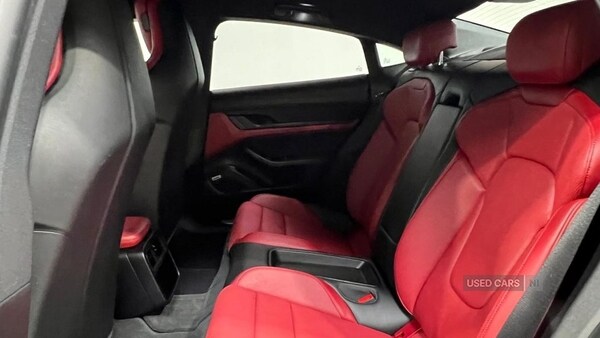 Used Porsche Taycan 2020 for sale - 77030242: Photo 12