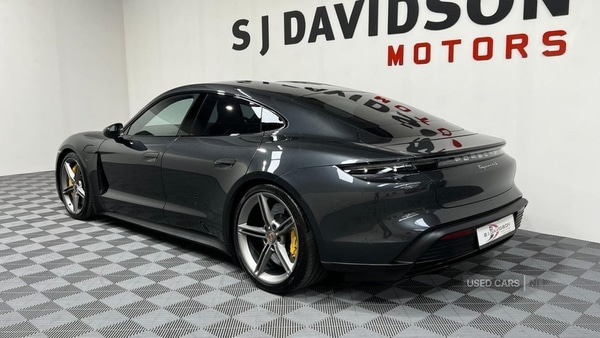 Used Porsche Taycan 2020 for sale - 77030242: Photo 2