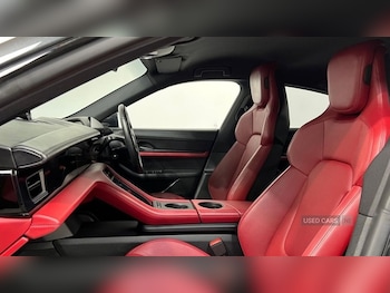 Used Porsche Taycan 2020 for sale - 77030242: Photo