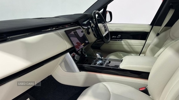 Used Land Rover Range Rover 2023 for sale - 77017237: Photo 2