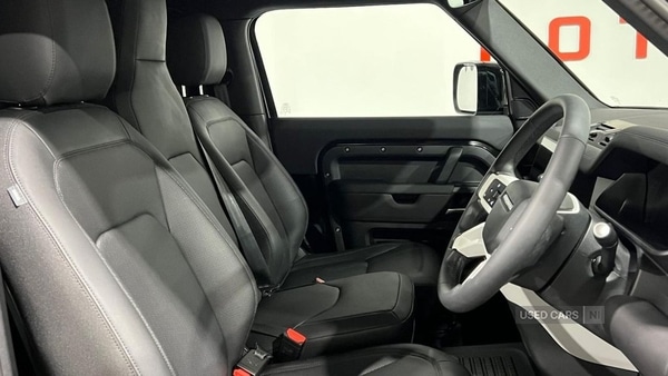 Used Land Rover Defender 2024 for sale - 77017246: Photo 7