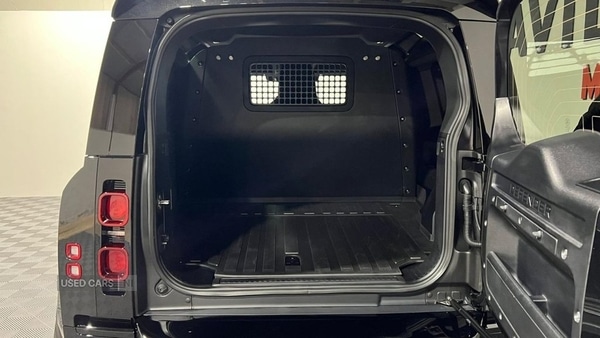 Used Land Rover Defender 2024 for sale - 77017246: Photo 9