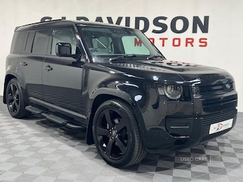 Used Land Rover Defender 2025 for sale - 77684812: Photo