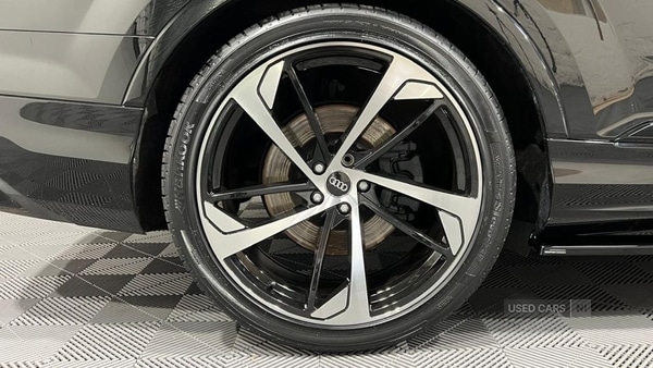 Used Audi Q7 2023 for sale - 77030237: Photo 10