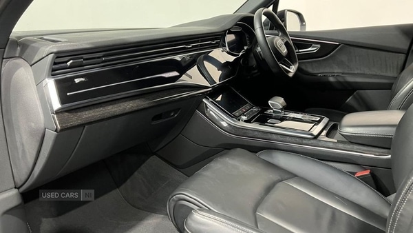 Used Audi Q7 2023 for sale - 77030237: Photo 3