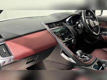 Used Jaguar E-Pace 2022 for sale - 77017260: Photo