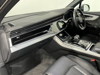 Used Audi Q7 2024 for sale - 78867388: Photo