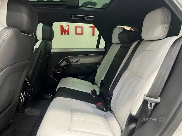 Used Land Rover Range Rover Sport 2025 for sale - 77794599: Photo 11