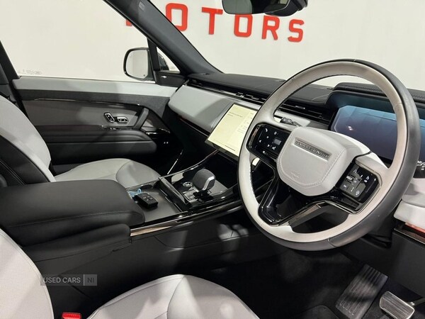 Used Land Rover Range Rover Sport 2025 for sale - 77551201: Photo 11